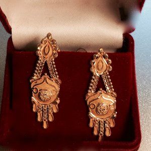 22k Gold Dangling Pierced Earrings